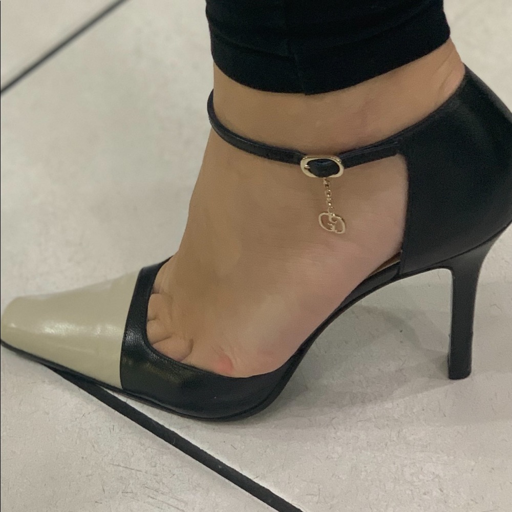 Gucci heels